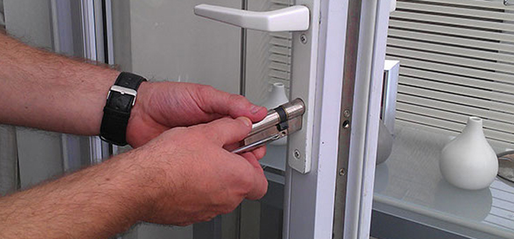 Commercial Door Lock Repair in Wallace Heights