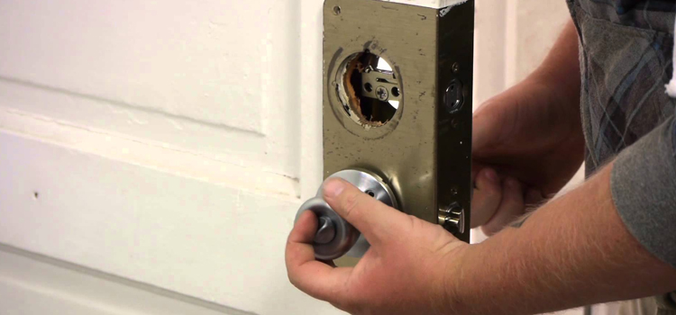 Home Lock Change in Wallace Heights